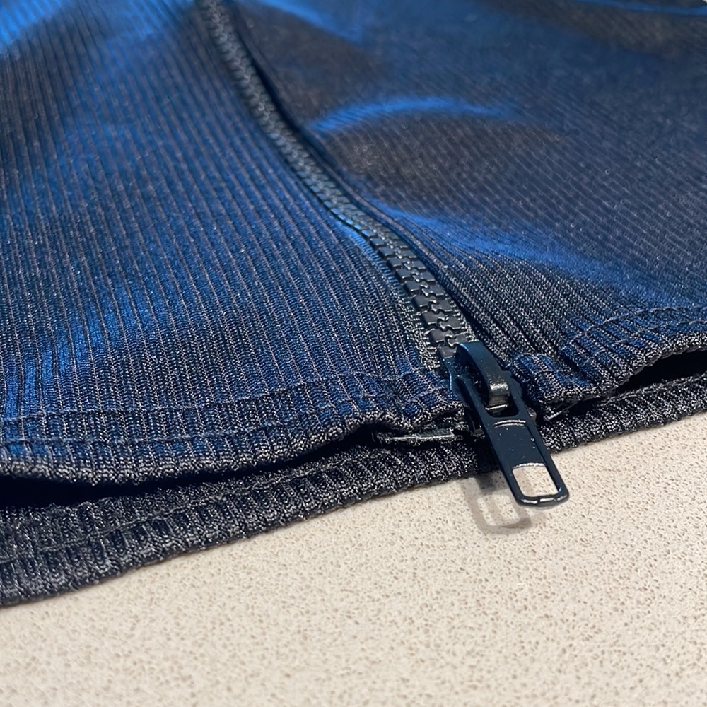 Black Ribbed Zip Top - Picture 3 of 3
